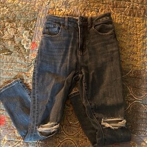 NWOT High Waisted Distressed Ankle Jeans- Curve love